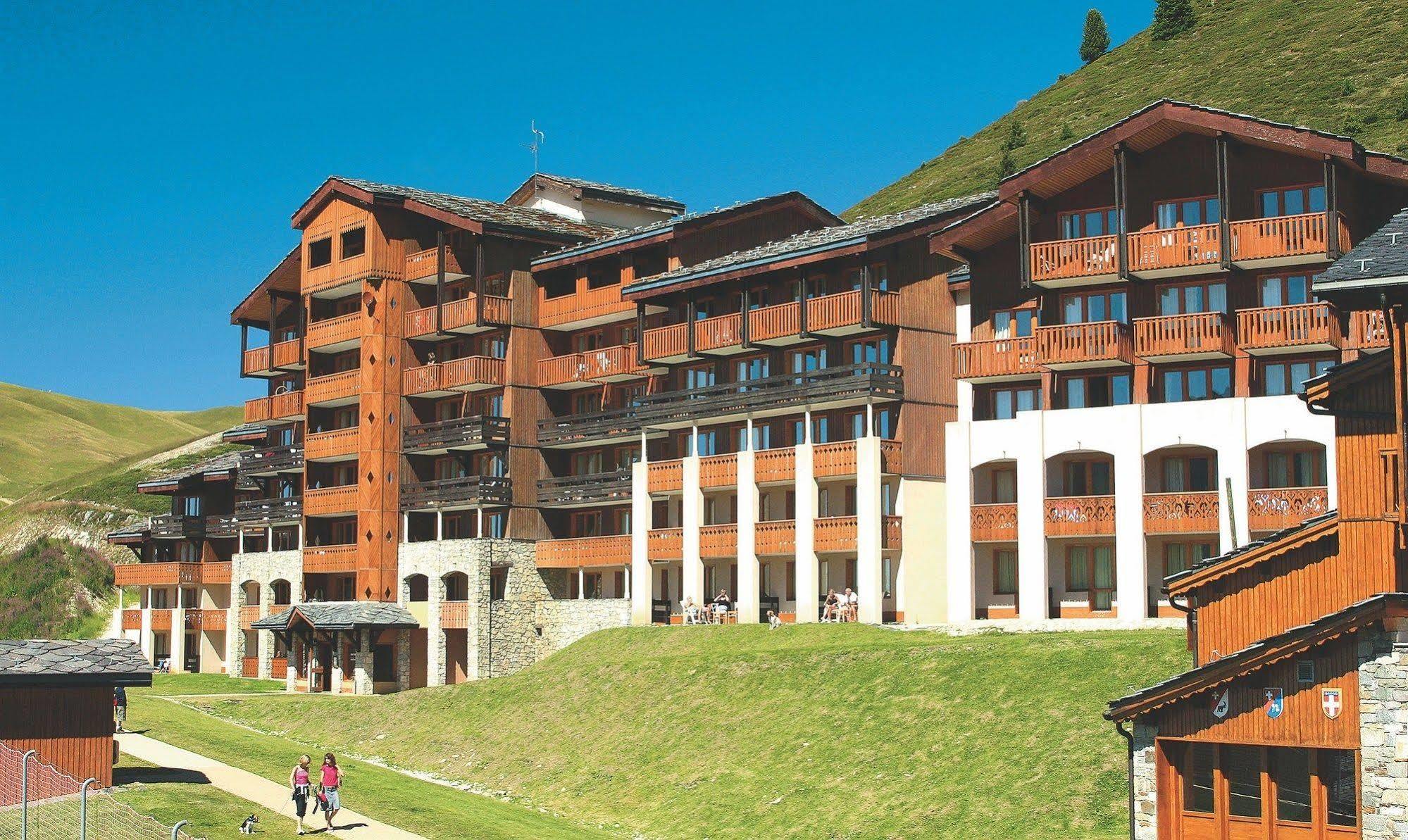 Residence Pierre & Vacances Les Constellations La Plagne Exterior photo